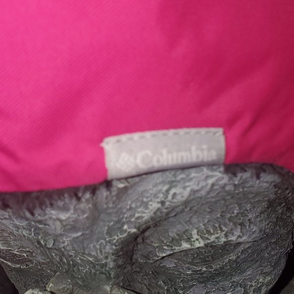 Columbia winter hat youth with heat reflecting material inside - Picture 3 of 6